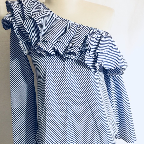 Blue stripe top with off-the-shoulder ruffles - Picture 5 of 8